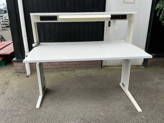 Bureautafel - afbeelding 2 van  7
