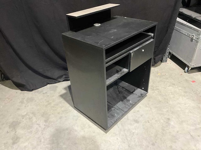 Bureautafel - afbeelding 2 van  8