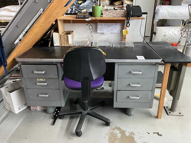 Bureautafel - afbeelding 2 van  4