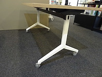 Bureautafel - afbeelding 3 van  4