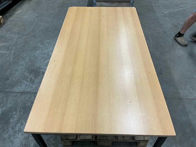 Bureautafel - afbeelding 5 van  6