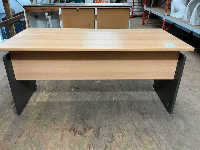 Bureautafel - afbeelding 3 van  3