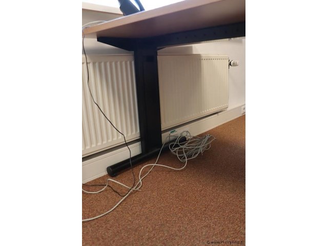 Bureautafel - afbeelding 4 van  5
