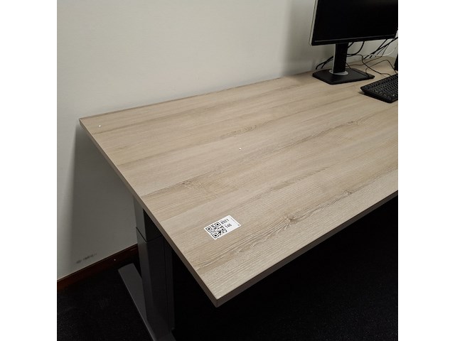 Bureautafel - afbeelding 3 van  4