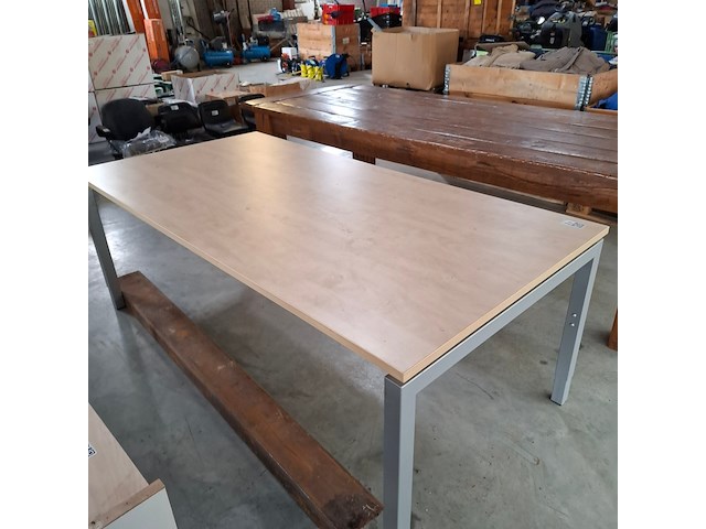 Bureautafel - afbeelding 3 van  4