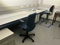 Bureautafel - afbeelding 4 van  5