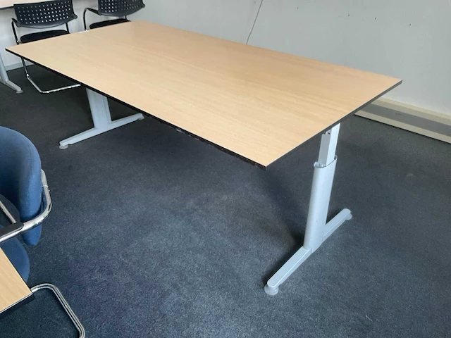Bureautafel - afbeelding 1 van  3
