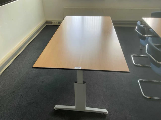 Bureautafel - afbeelding 3 van  3