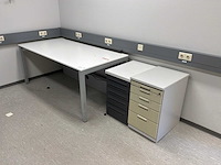 Bureautafels en archiefkasten - afbeelding 6 van  11