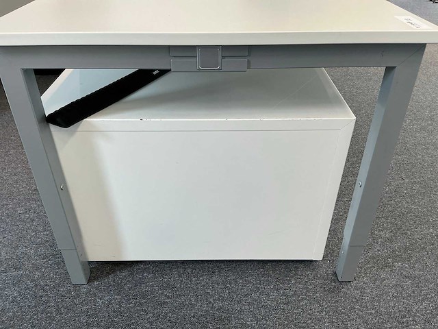 Bureautafel/werkplek - afbeelding 2 van  3