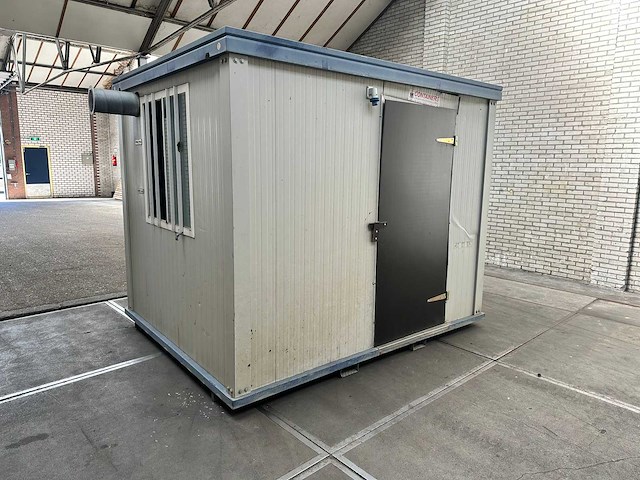 Bureel container op heftruck slede - afbeelding 1 van  10