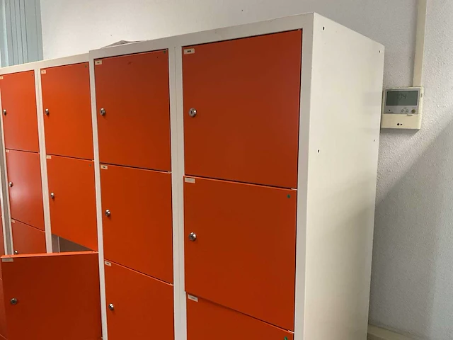 Burg 10-vaks lockerkast (10x) - afbeelding 4 van  6