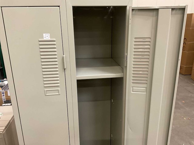 Burg 2-deurs lockerkast - afbeelding 3 van  3