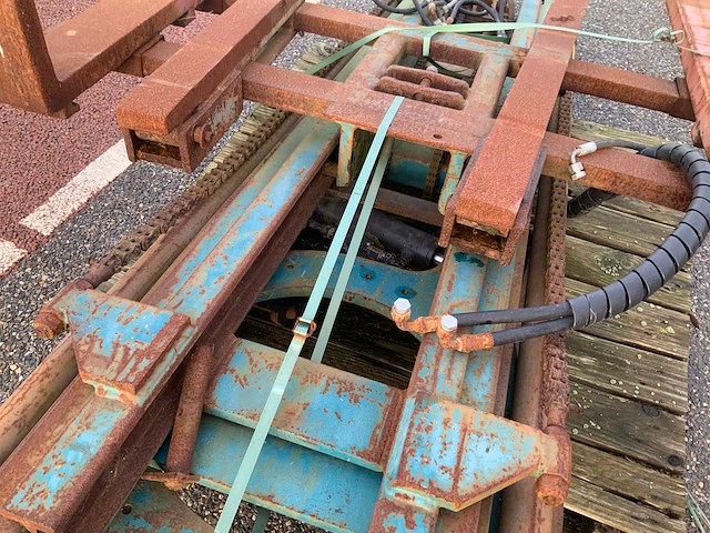 Burg hefmast - afbeelding 13 van  13