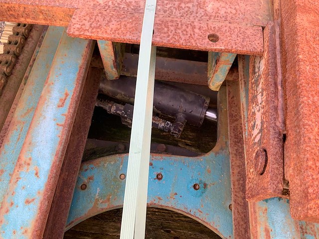 Burg hefmast - afbeelding 5 van  13