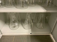Burg kast inclusief voorraad laboratorium benodigdheden - afbeelding 6 van  7
