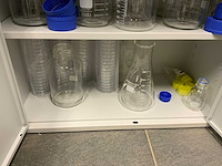Burg kast inclusief voorraad laboratorium benodigdheden - afbeelding 7 van  8