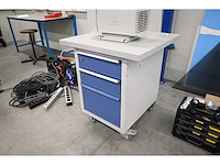 Burg mobiele ladenwerkbank inclusief gereedschap - afbeelding 1 van  6