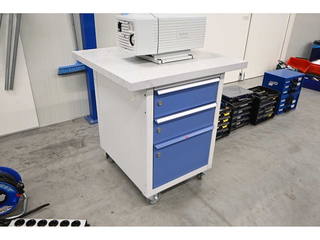 Burg mobiele ladenwerkbank inclusief gereedschap - afbeelding 2 van  6