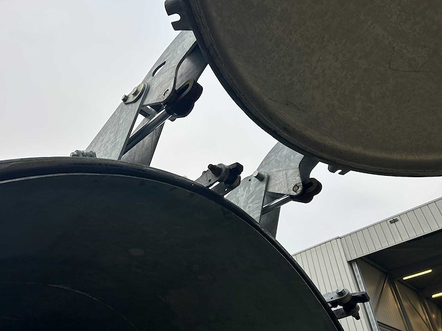 Burg – opbouw tanktrailer - 26.500 liter met hydraulische achterwand - afbeelding 17 van  72
