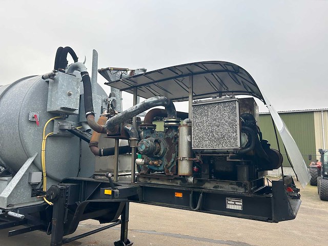 Burg – opbouw tanktrailer - 26.500 liter met hydraulische achterwand - afbeelding 56 van  72