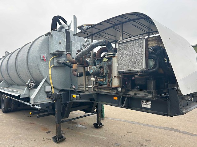 Burg – opbouw tanktrailer - 26.500 liter met hydraulische achterwand - afbeelding 67 van  72