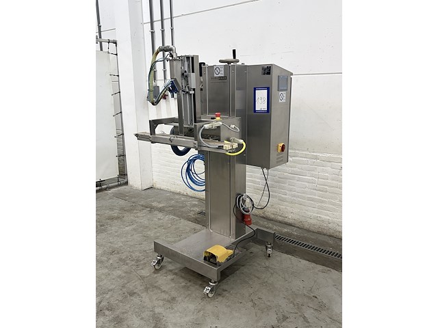 Burgener ag - afbeelding 1 van  9