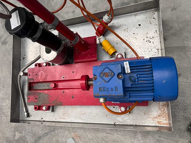 Burgmann - pomp - afbeelding 5 van  12
