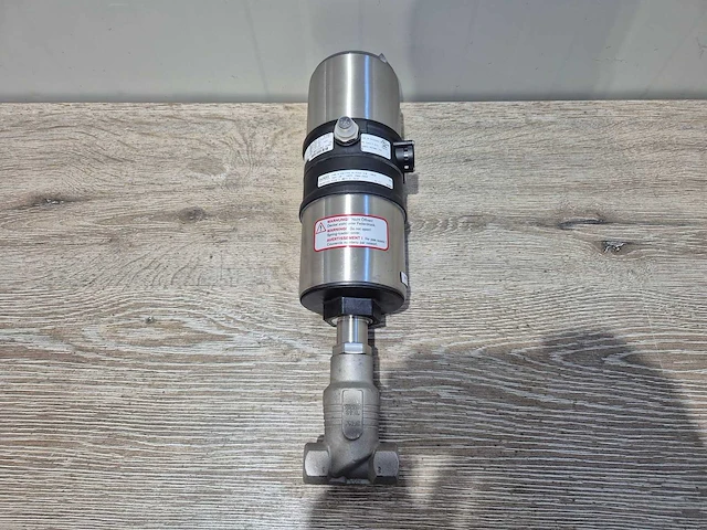 Burkert - 2101 en 8691 pneumatische procesventiel met feedback - afbeelding 2 van  6