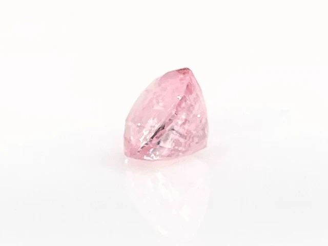Burma spinel - 2.62 carat natuurlijke burma spinel (gecertificeerd) - afbeelding 2 van  5