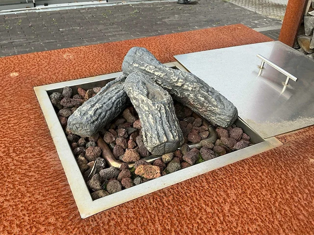 Burni vuurtafel - afbeelding 1 van  6