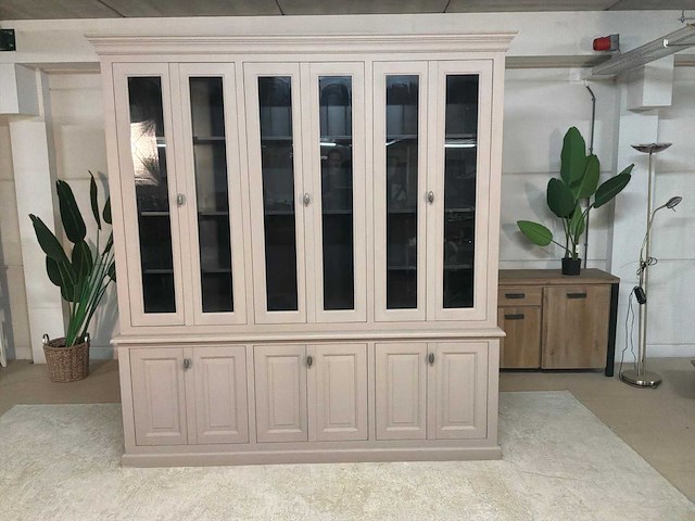 Burnley buffetkast - afbeelding 1 van  9