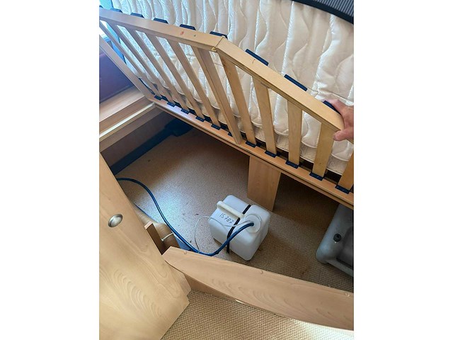 Burstner - winner 450 tf - 2008 - caravan - afbeelding 14 van  24