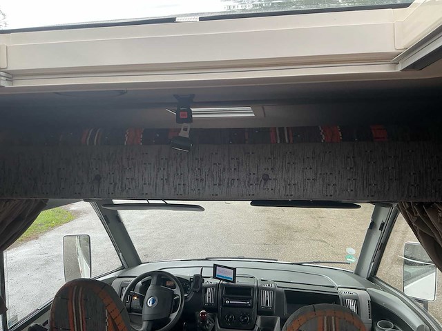 Bürstner i675 aviano camper - afbeelding 25 van  49