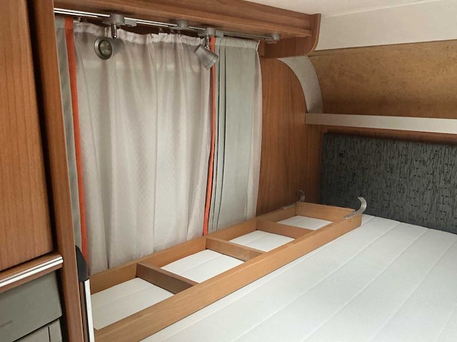Bürstner i675 aviano camper - afbeelding 44 van  49