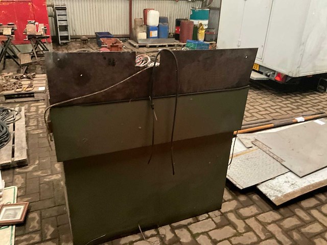 Bus handelmij onderdelenreiniger - afbeelding 4 van  8
