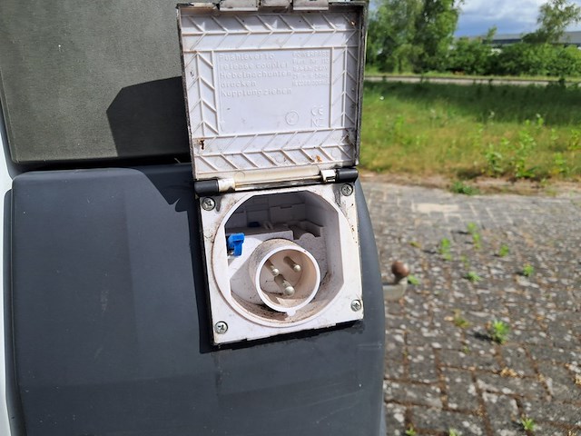 Buscamper ( locatie heerenveen ), nissan, primastar 1000 l1h1 2.0 dci 84kw e4, 2010 - afbeelding 8 van  69