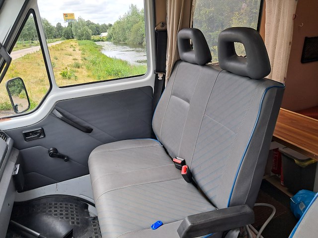 Buscamper, renault, master mk1, blauw, 1990 - afbeelding 44 van  93