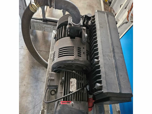 Busch - 160-138 27382 - vacuum pumps (4x) - afbeelding 3 van  6