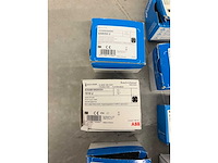 Busch-jaeger - dimmers en schakelaars (9x) - afbeelding 4 van  5