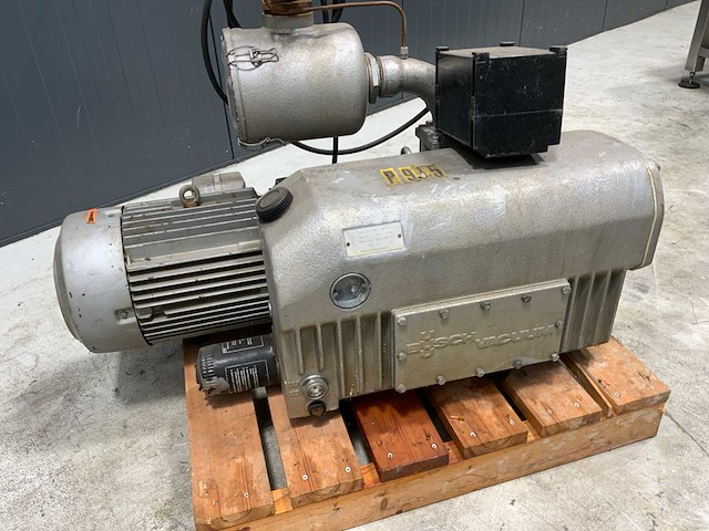 Busch type 250-138 vacuümpomp - afbeelding 2 van  3