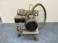 Busch vacuum solutions oliegesmeerde schottenvacuumpomp vacuümpomp - afbeelding 2 van  6