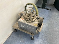 Busch vacuum solutions oliegesmeerde schottenvacuumpomp vacuümpomp - afbeelding 3 van  6