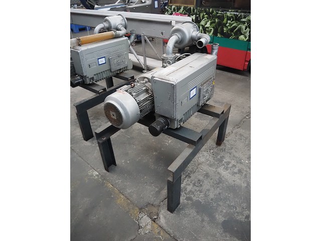 Busch - afbeelding 2 van  5