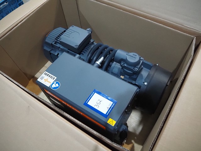 Busch - afbeelding 1 van  8