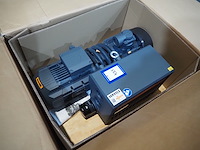 Busch - afbeelding 1 van  8