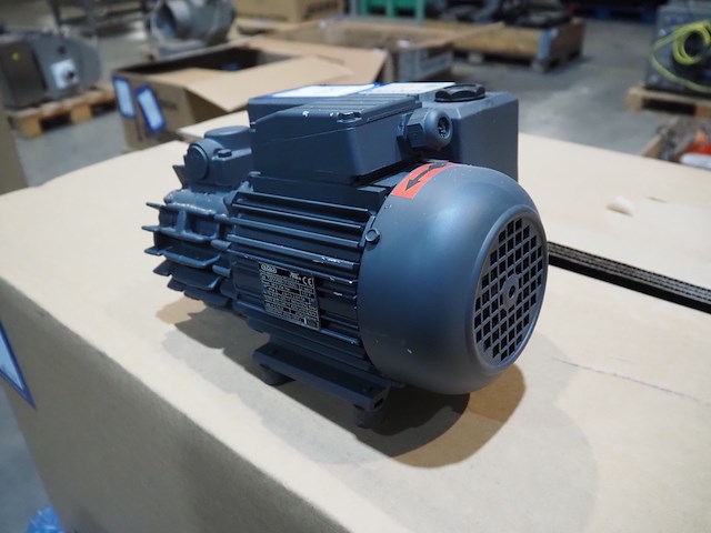 Busch - afbeelding 2 van  7