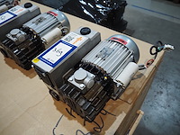 Busch - afbeelding 1 van  5