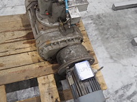 Busch - afbeelding 1 van  5