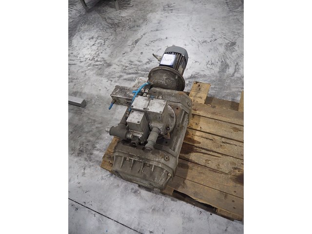 Busch - afbeelding 4 van  5